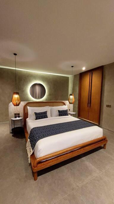 Villa Akhila 4 - 1 Bedroom Modern Tropical At The Heart Of